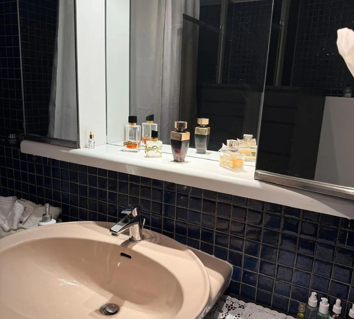 Apartment Champs-Elysees Paris France